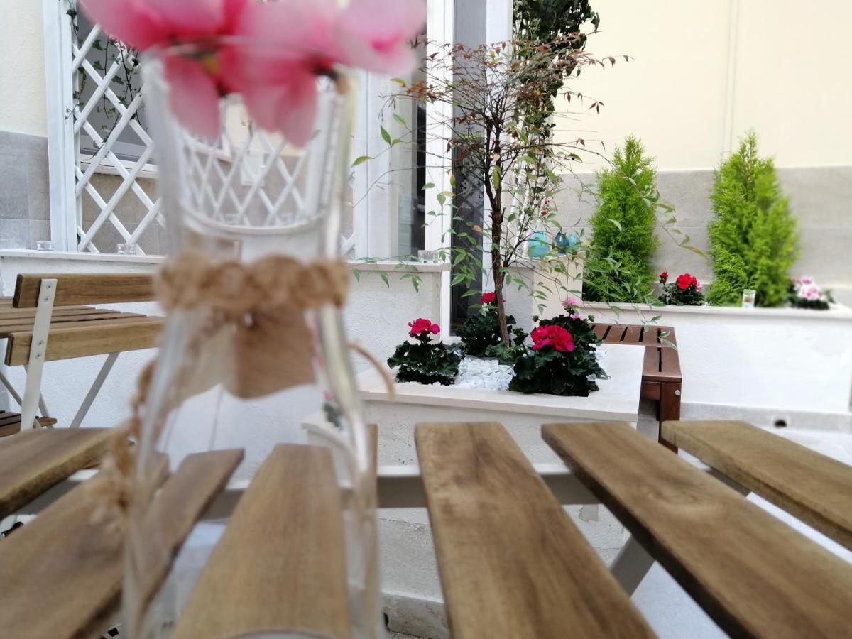 Dimora Fantasia Charme B&B 바리 외부 사진